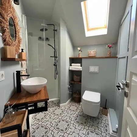 Estelle Apartment *